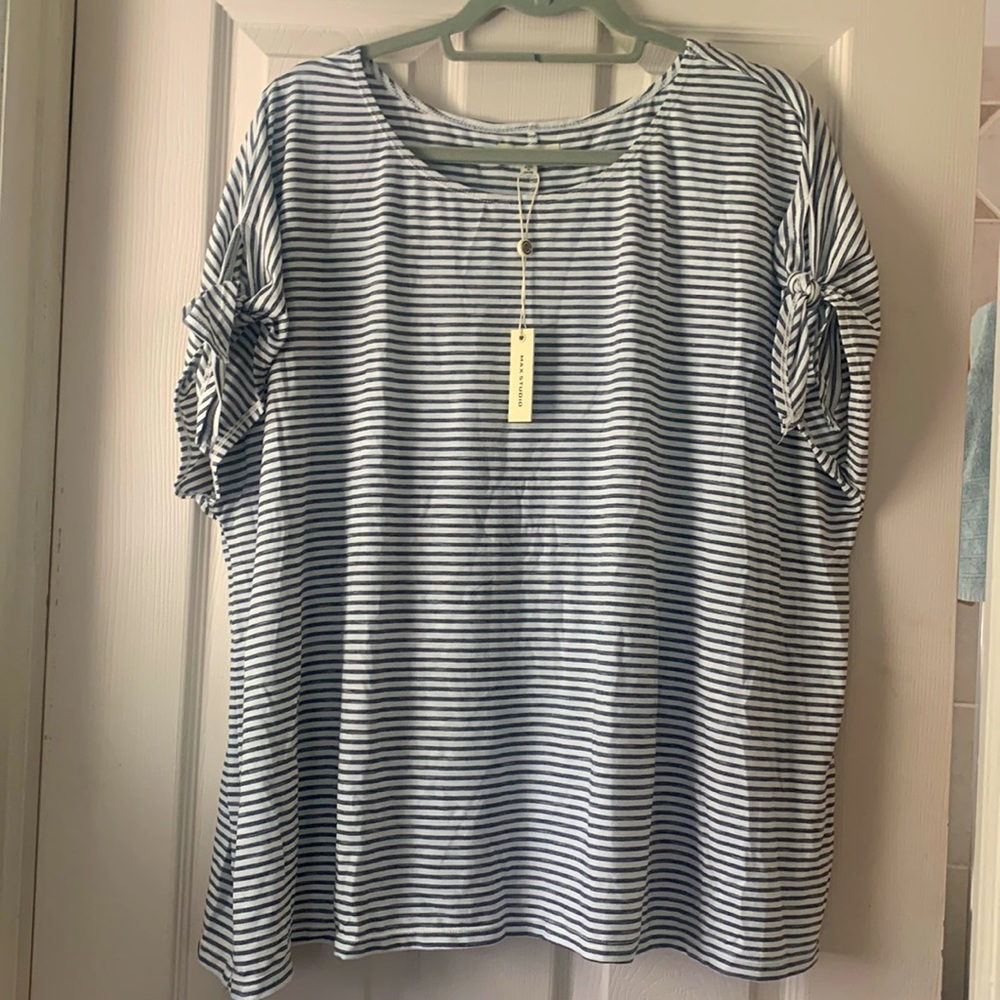 Max Studio 3x striped top NWT! Tie detail on the sleeves